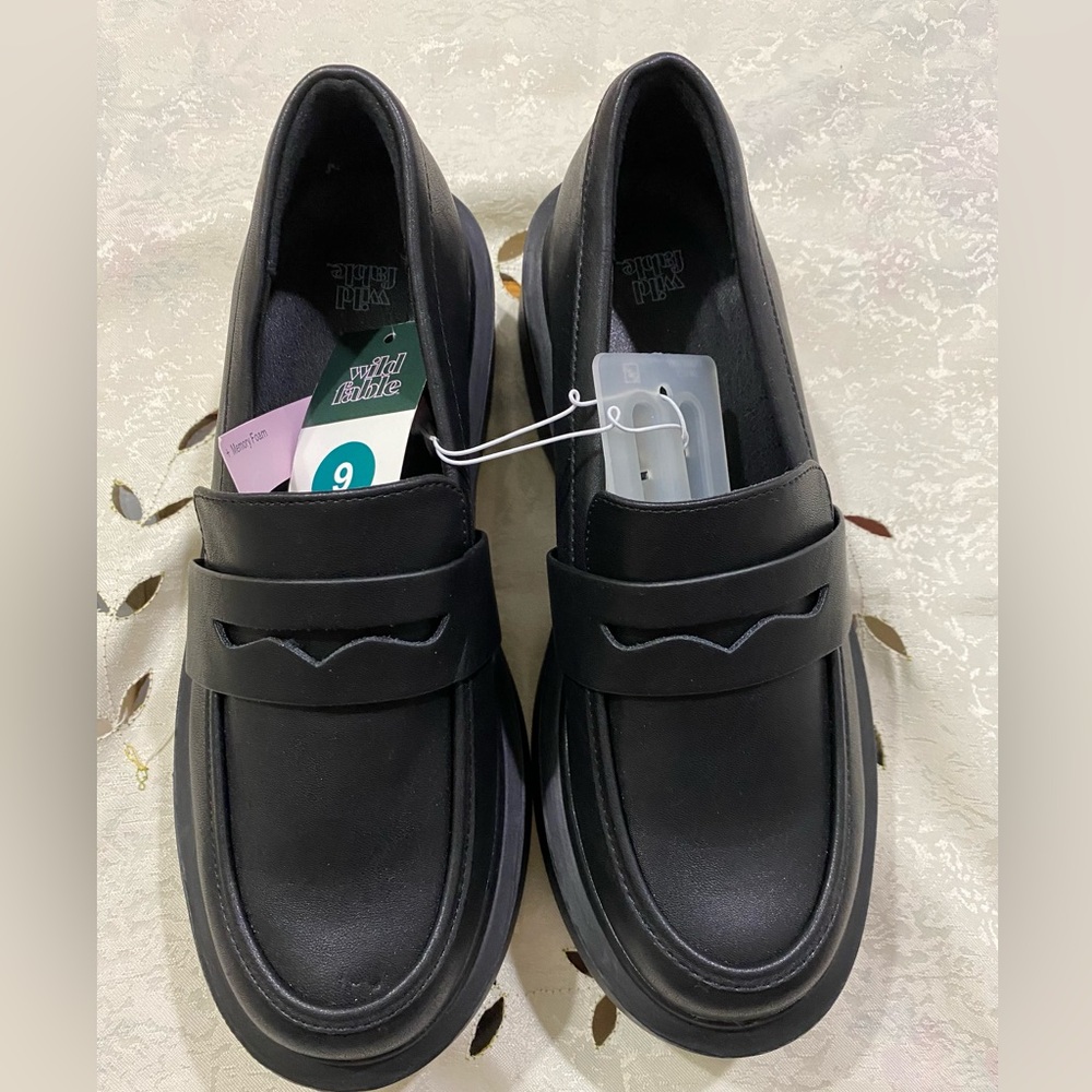 WILD FABLE BLACK SIZE 9 WOMEN’S LACEY LOAFERS WITH CHUNKY HEEL
